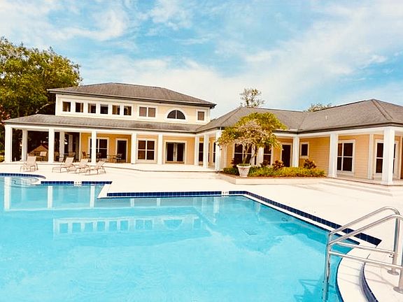 Clubhouse/Fitness Center 