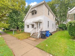 3273 W 44th St, Cleveland, OH 44109