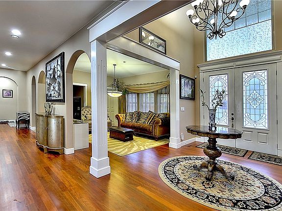 4th image of 12210 Gravelly Lake Dr SW