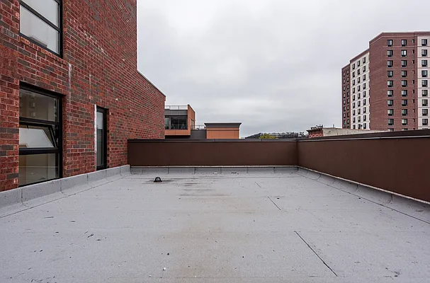 Rented by Nooklyn NYC LLC | media 9