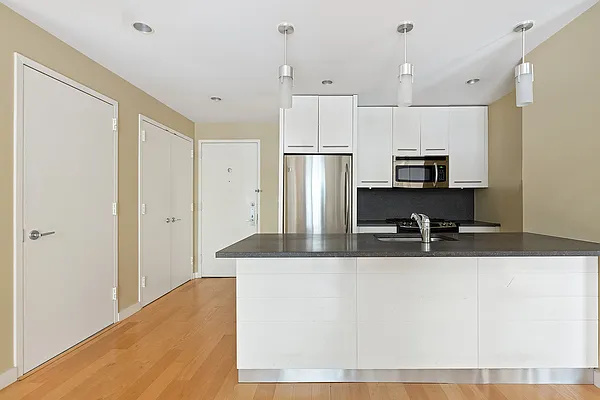 Sold by Compass | media 2