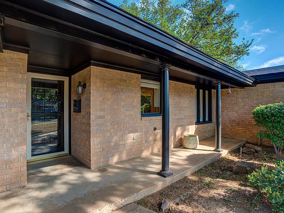 2nd image of 6312 Nashville Dr