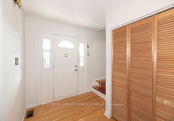 3rd image of 1 Snowcrest Ave