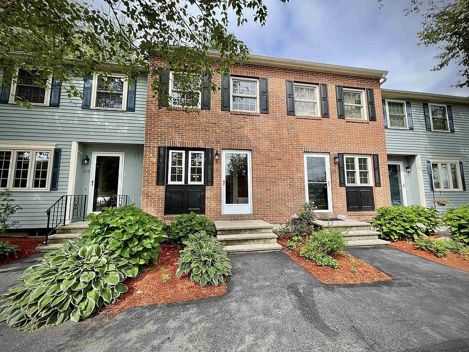 1st image of 615 Fox Hollow Dr #615