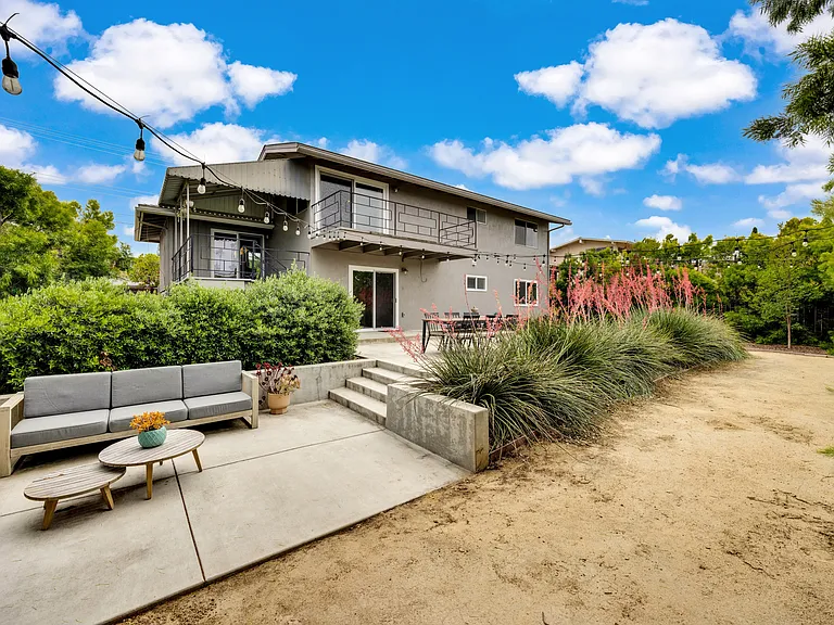 5621 Morro Way — Photo 49