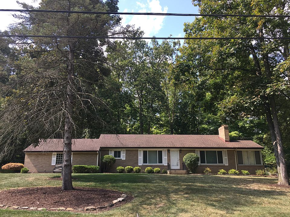 1st image of 6811 Westwood Dr