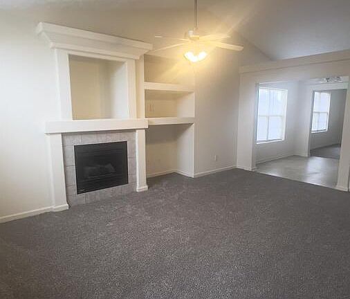 2nd image of 3040 Prichard Dr