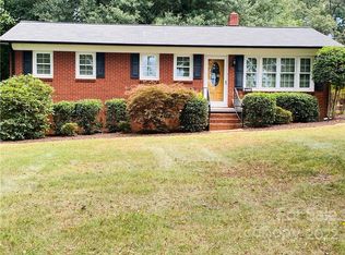 3310 Saint James Church Rd, Newton, NC 28658