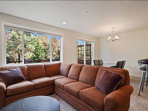 2nd image of 61330 Huckleberry Pl