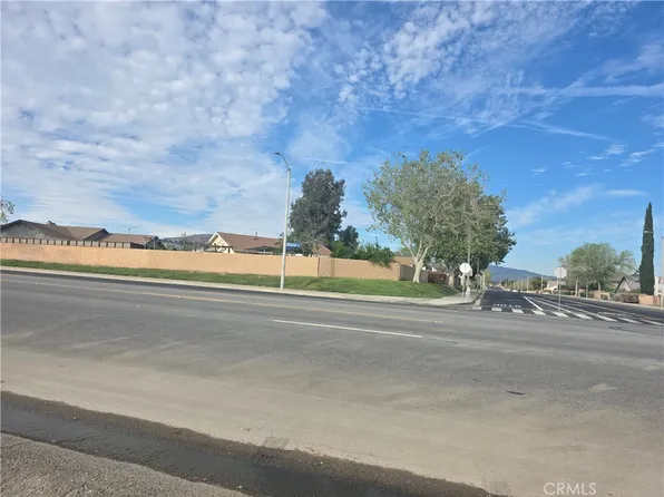 28 E Avenue R8 Lot 4, Palmdale, CA 93550