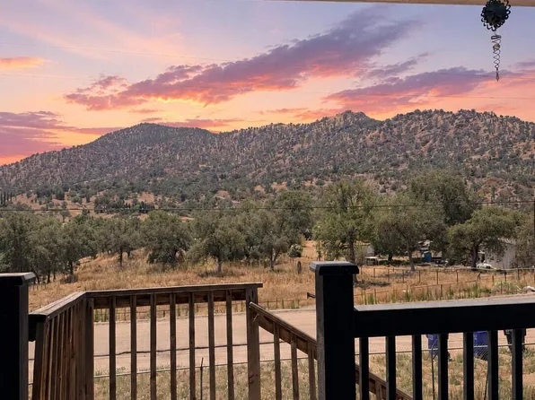 37180 Mistletoe Road, Yokuts Valley, CA 93675