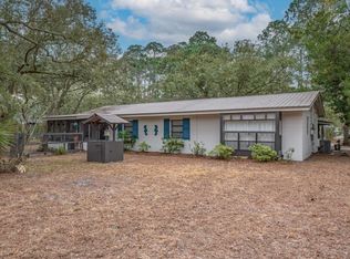 31 Levy Bay Rd, Panacea, FL 32346