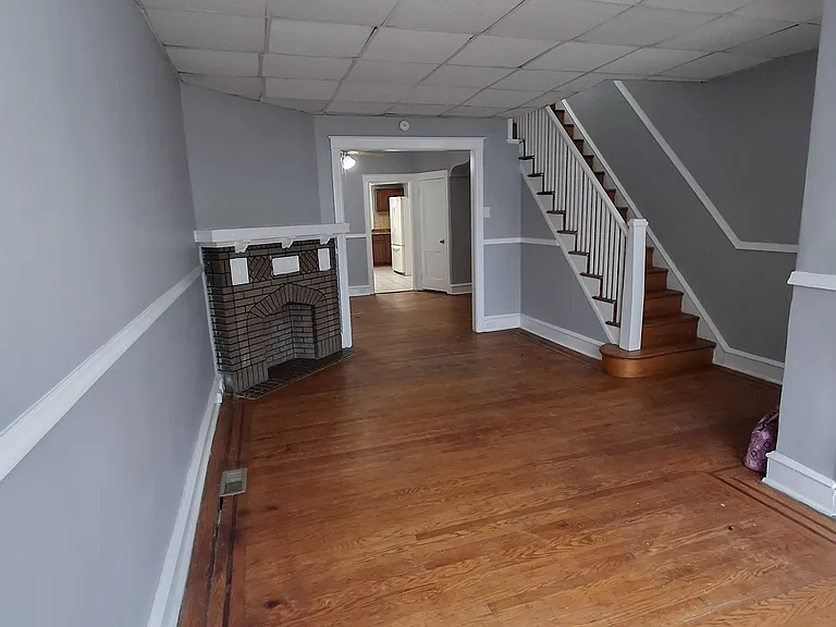 3904 Dungan St — Photo 1