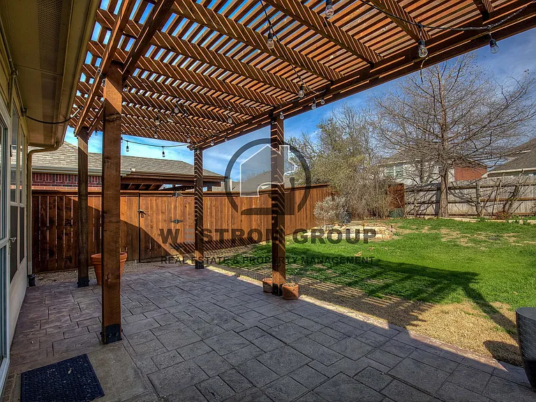 4537 Chris Dr — Photo 70