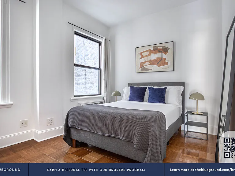 952 5th Ave #8B — Photo 8