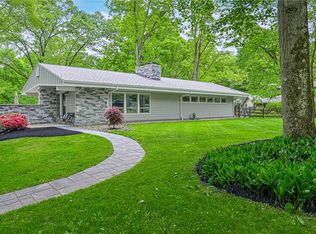 213 Washington Rd, Bradfordwoods, PA 15015