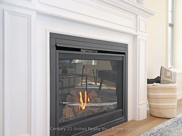 228 Rowberry Blvd — Photo 7