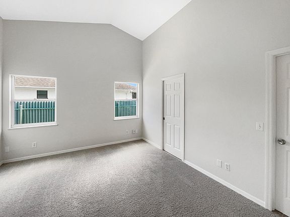 3rd image of 2149 SE Floresta Drive