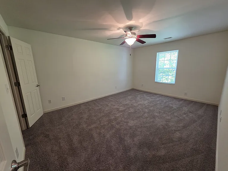 Kenzi Estates — Photo 30