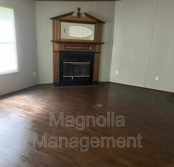 137 Cardinal Ln — Photo 5