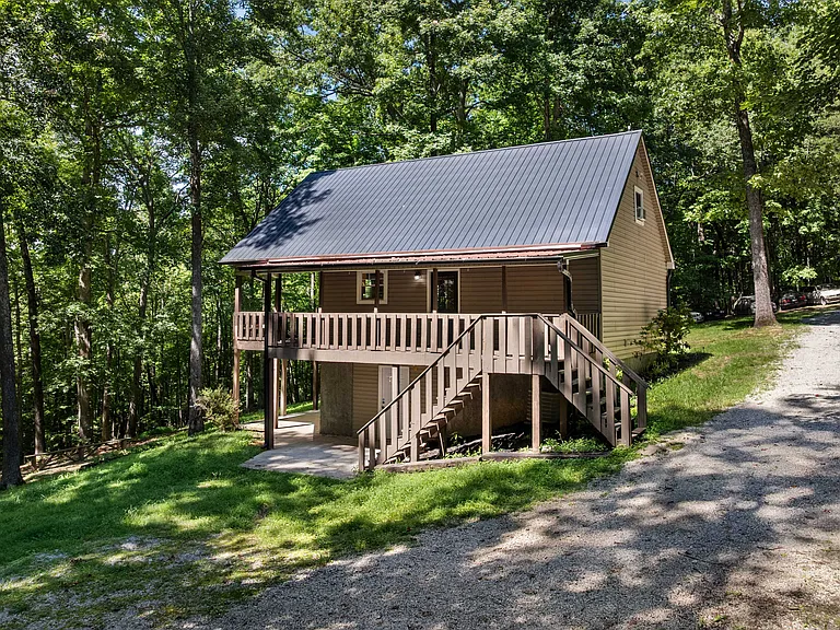 598 Hiwassee View Dr — Photo 30
