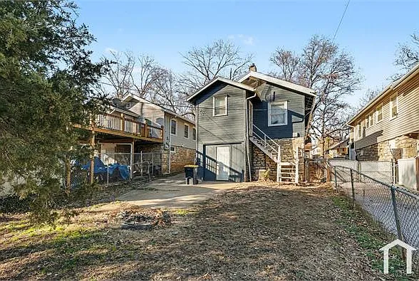 5713 Brooklyn Ave — Photo 11