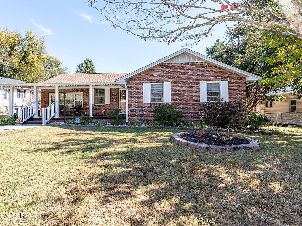 1st image of 3304 Gillenwater Dr