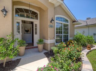 928 N Lilac Loop, Saint Johns, FL 32259