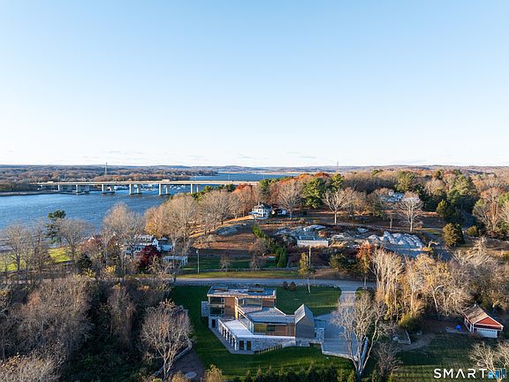 2nd image of 314 Ferry Road