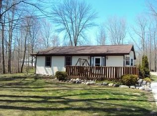 866 S Badour Rd, Midland, MI 48640