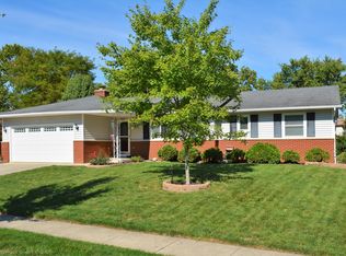 1340 Smallwood Dr, Columbus, OH 43235