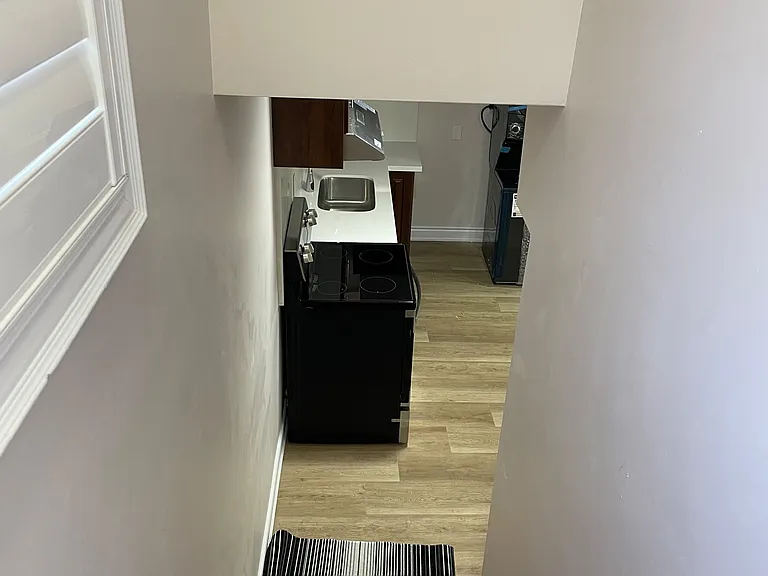 15 Culloden Ct #BASEMENT — Photo 3