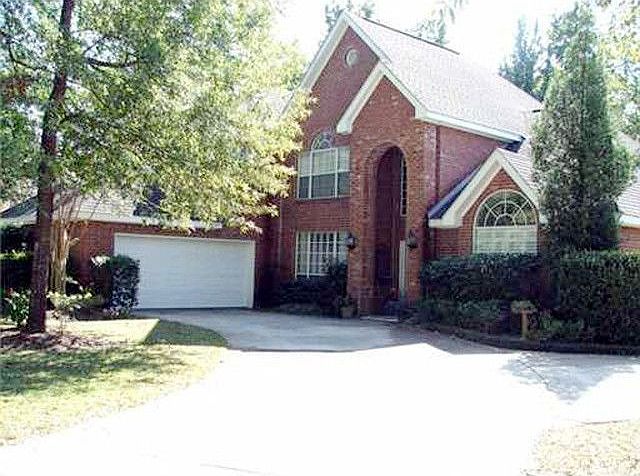 1st image of 373 Stonehaven Dr