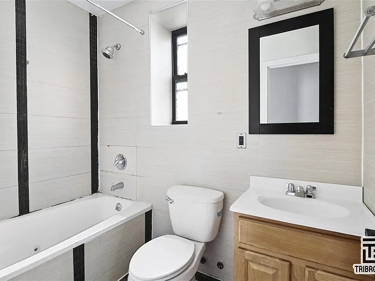 162 Throop Ave #3-F — Photo 5