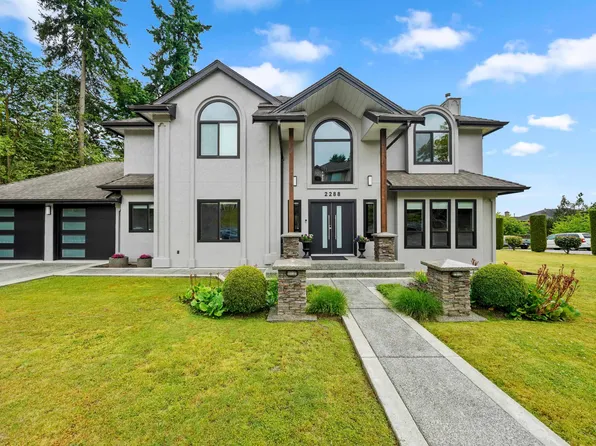 2288 Leclair Dr, Coquitlam, BC V3K 6P5
