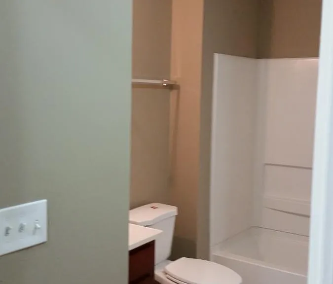 1127 Jones Ave NW #B — Photo 4
