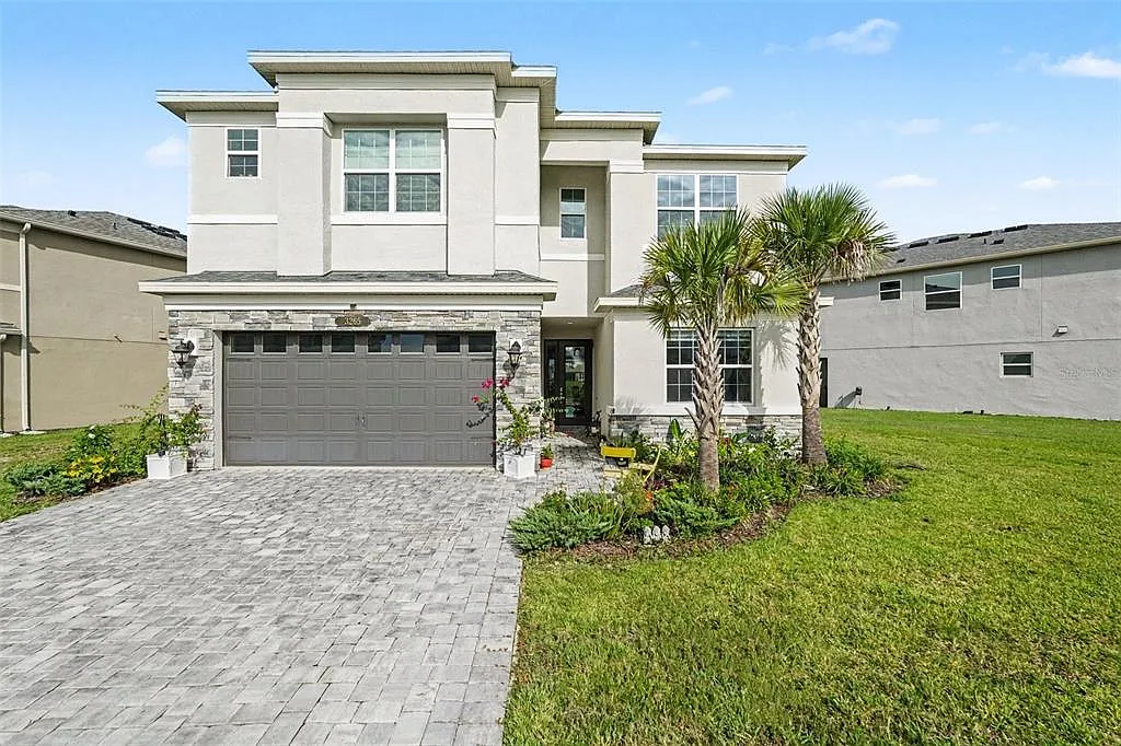5 bed, 4.5 bath, 3248 sqft, $3,995 — Photo 1