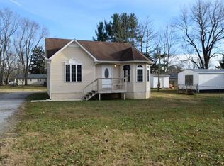 715-735 745 Hendrixson Dr, Manchester, TN 37355