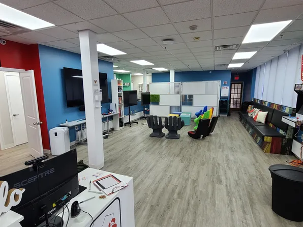 1919 Kennedy Boulevard image 11 of 28