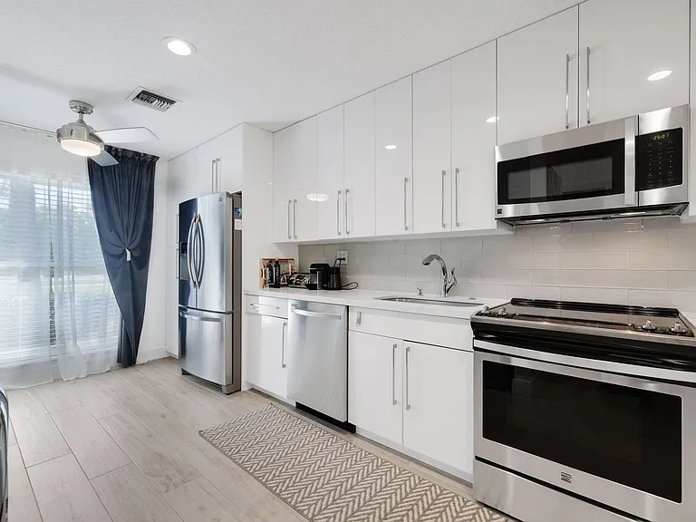 1031 Citrus Way #102-D — Photo 4