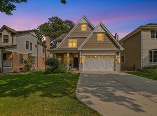 4447 Franklin Ave, Western Springs, IL 60558