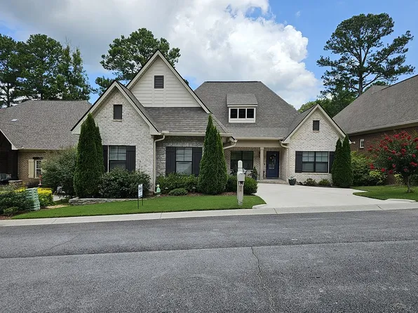 46 Turning Leaf Dr, Union Grove, AL 35175