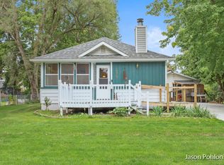 520 E Colfax St, Hastings, MI