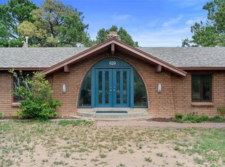 629 Meadow Ln, White Rock, NM 87547