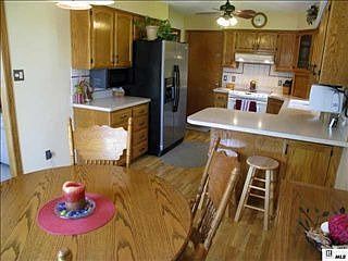 3rd image of 2236 SE Stinson Dr