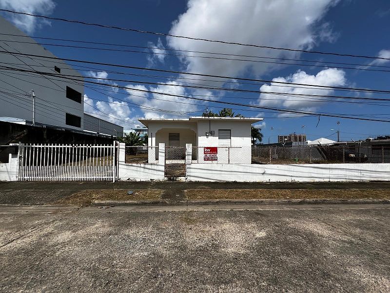 1st image of 524 Calle Jose Maria Castano Parcelas Fall