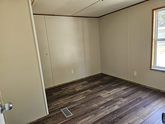 Front 1st bedroom.