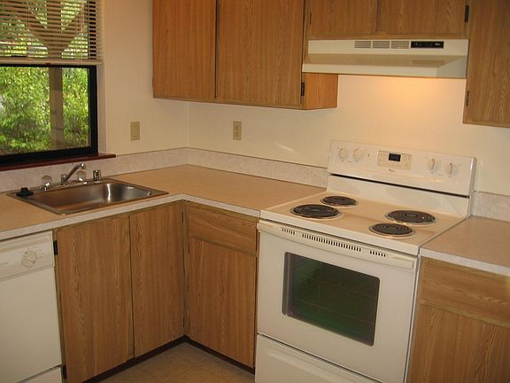 4th image of 5203 S Orchard St APT C
