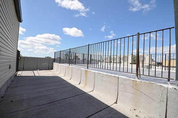 Rented by Corcoran | media 44