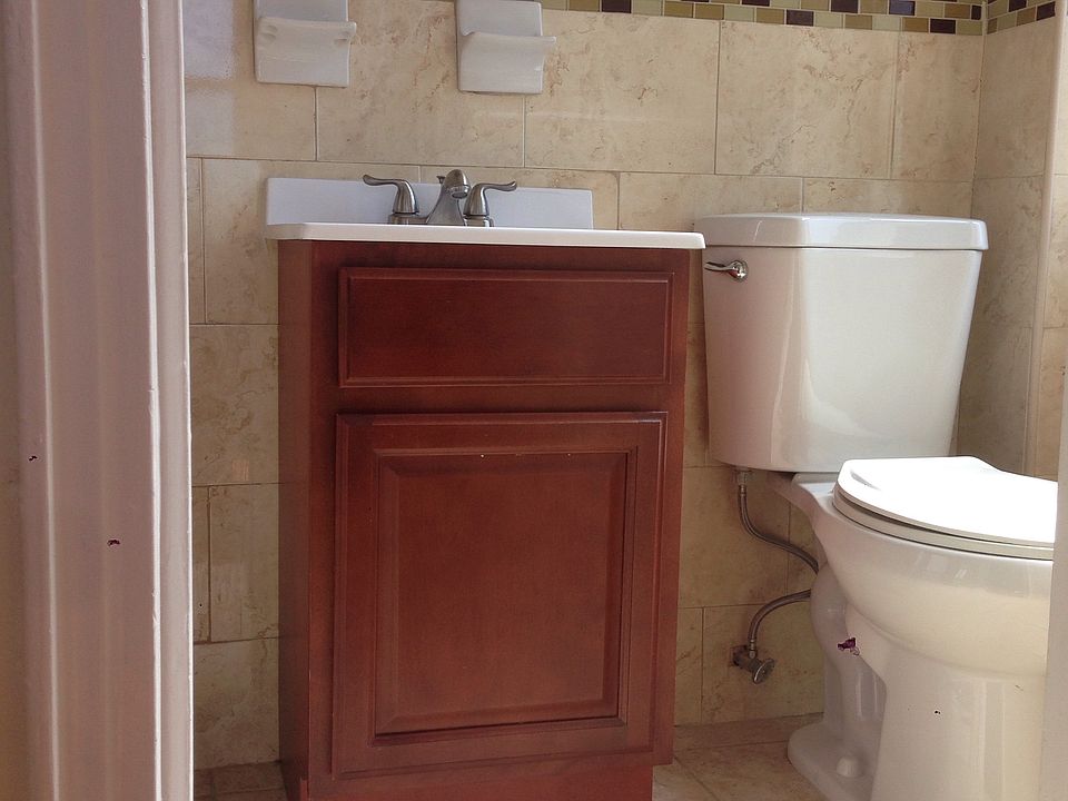 2nd image of 1550 Ocean Pkwy